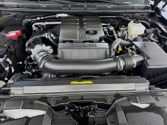 New 2026  Nissan Frontier Crew Cab 4x4 SV at Dutro Auto near Zanesville&comma; OH