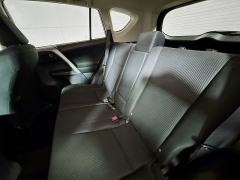 Used 2017  Toyota RAV4 4d SUV AWD LE at Graham Auto Mall near Mansfield&comma; OH