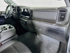 Used 2023  Chevrolet Silverado 1500 4WD Crew Cab 147" LT w&sol;2FL at Dutro Auto near Zanesville&comma; OH