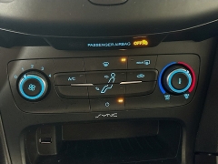 Used 2017  Ford Focus 4d Sedan SE at Graham Auto Mall near Mansfield&comma; OH