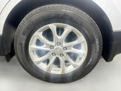 Used 2020  Chevrolet Equinox 4d SUV FWD LT w&sol;2FL at Graham Auto Mall near Mansfield&comma; OH