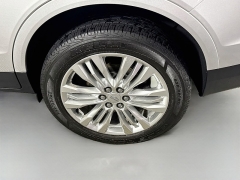 Used 2019  Cadillac XT5 4d SUV AWD Premium Luxury at Graham Auto Mall near Mansfield&comma; OH