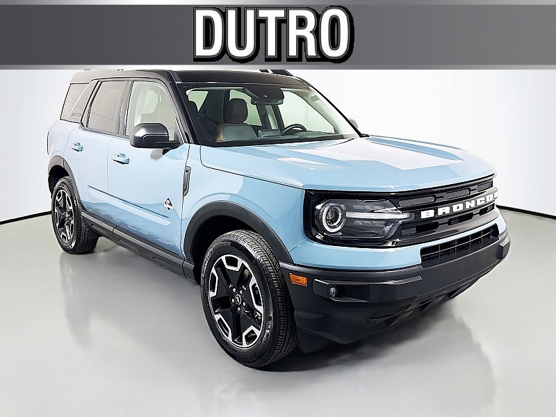 Used 2023  Ford Bronco Sport Outer Banks 4x4 at Dutro Auto near Zanesville, OH