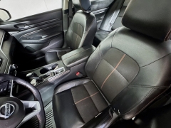 Used 2019  Nissan Altima 4d Sedan AWD 2&period;5L SR at Graham Auto Mall near Mansfield&comma; OH