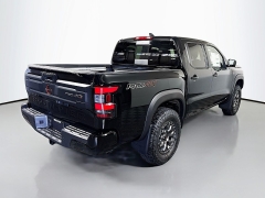 New 2026  Nissan Frontier Crew Cab 4x4 PRO-4X w&sol;R Package at Dutro Auto near Zanesville&comma; OH
