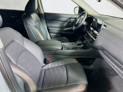 New 2025 Nissan Pathfinder Platinum 4WD at Dutro Auto near Zanesville, OH