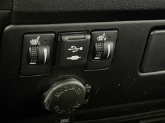 Used 2020  Toyota Sienna 4d Wagon AWD Limited Premium 7-Passenger at Dutro Auto near Zanesville&comma; OH