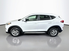 Used 2018  Hyundai Tucson 4d SUV FWD SEL Plus at Graham Auto Mall near Mansfield&comma; OH