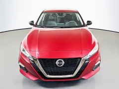Used 2021  Nissan Altima 2&period;5 SR AWD Sedan at Graham Auto Mall near Mansfield&comma; OH