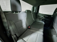 Used 2022  Chevrolet Silverado 1500 4WD Crew Cab 147" Custom at Graham Auto Mall near Mansfield&comma; OH