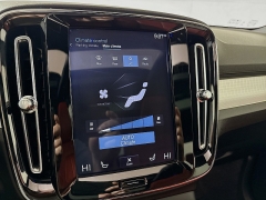 Used 2019  Volvo XC40 4d SUV AWD T5 Momentum at Graham Auto Mall near Mansfield&comma; OH