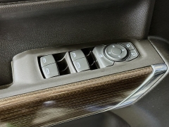 Used 2021  Chevrolet Silverado 1500 4WD Crew Cab 147" LT at Graham Auto Mall near Mansfield, OH