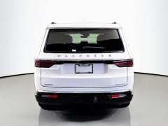 Used 2023  Jeep Wagoneer L Series III 4x4 at Graham Auto Mall near Mansfield, OH