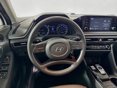 Used 2020  Hyundai Sonata 4d Sedan SE at Dutro Auto near Zanesville&comma; OH