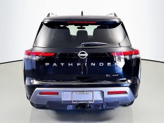 New 2026  Nissan Pathfinder SL 4WD at Dutro Auto near Zanesville&comma; OH