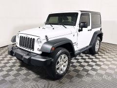Used 2017  Jeep Wrangler 2d Convertible Sport at Dutro Auto near Zanesville&comma; OH