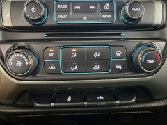 Used 2017  Chevrolet Silverado 1500 2WD Crew Cab LT at Graham Auto Mall near Mansfield&comma; OH