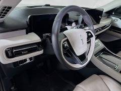 Used 2025  Lincoln Aviator Reserve AWD at Dutro Auto near Zanesville&comma; OH