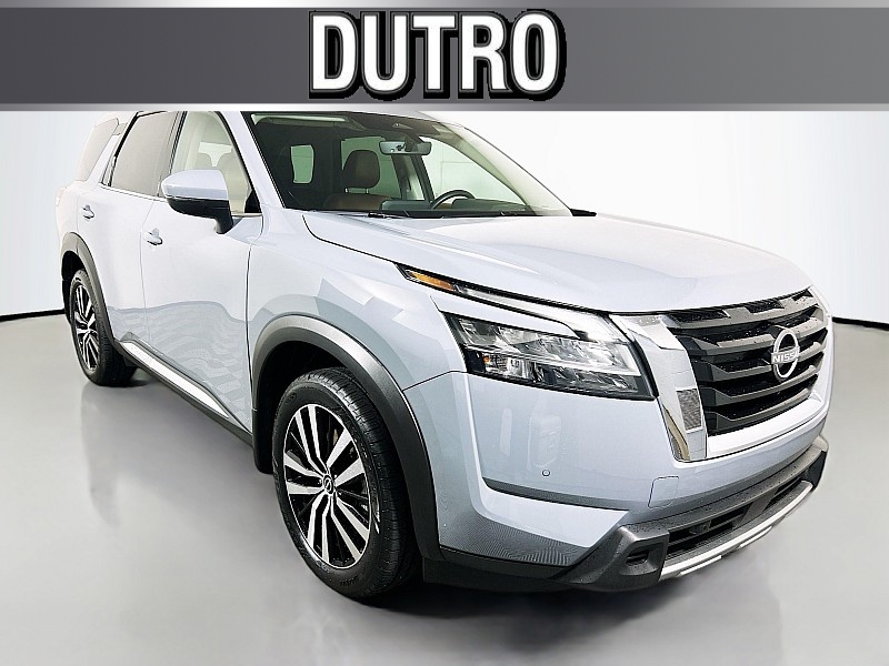 Used 2023  Nissan Pathfinder Platinum 4WD at Graham Auto Mall near Mansfield, OH