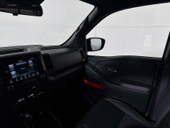 Used 2022  Nissan Frontier Crew Cab 4x4 PRO-4X Auto at Graham Auto Mall near Mansfield&comma; OH