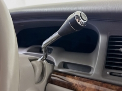 Used 1996  Lincoln Town Car 4d Sedan Signature at Graham Auto Mall near Mansfield, OH