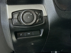 Used 2017  Ford Explorer 4d SUV 4WD XLT at Graham Auto Mall near Mansfield&comma; OH