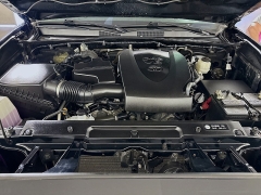 Used 2019  Toyota Tacoma 4WD Double Cab SR5 at Graham Auto Mall near Mansfield&comma; OH