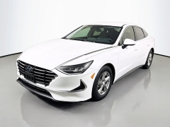 Used 2020  Hyundai Sonata 4d Sedan SE at Dutro Auto near Zanesville&comma; OH