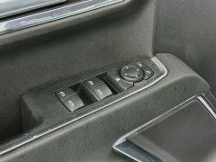 Used 2023  Chevrolet Silverado 1500 4WD Crew Cab 147" LT w&sol;2FL at Dutro Auto near Zanesville&comma; OH