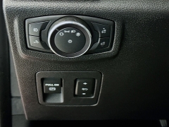 Used 2020  Ford F-150 4WD SuperCrew Lariat 5 1&sol;2 at Graham Auto Mall near Mansfield&comma; OH