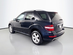 Used 2011  Mercedes-Benz M-Class 4d SUV ML350 4matic at Graham Auto Mall near Mansfield&comma; OH