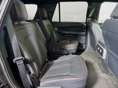 Used 2024  Ford Expedition Limited 4x4 at Graham Auto Mall near Mansfield&comma; OH