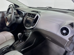 Used 2020  Chevrolet Sonic 4d Hatchback LT w/1FL at Dutro Auto near Zanesville, OH