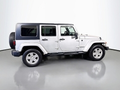 Used 2010  Jeep Wrangler Unlimited 4d Convertible 4WD Sahara at Graham Auto Mall near Mansfield&comma; OH
