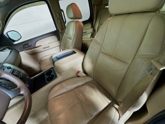 Used 2007  GMC Yukon 4d SUV 4WD SLT-1 at Graham Auto Mall near Mansfield, OH