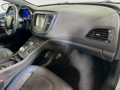 Used 2016  Chrysler 200 4d Sedan S AWD at Dutro Auto near Zanesville&comma; OH