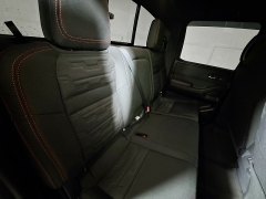 Used 2023  Nissan Frontier Crew Cab 4x4 PRO-4X Auto at Graham Auto Mall near Mansfield&comma; OH