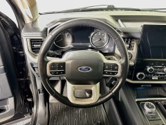 Used 2024  Ford Expedition XLT 4x4 at Dutro Auto near Zanesville&comma; OH