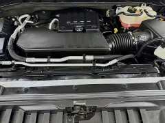 Used 2022  Chevrolet Silverado 1500 4WD Crew Cab 147" Custom at Graham Auto Mall near Mansfield&comma; OH