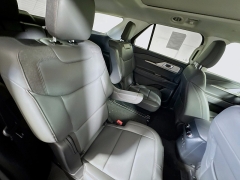 New 2026  Ford Explorer Active w&sol;200A Pkg 4WD at Dutro Auto near Zanesville&comma; OH