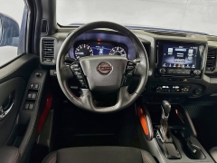 Used 2024  Nissan Frontier Crew Cab 4x4 PRO-4X at Dutro Auto near Zanesville&comma; OH