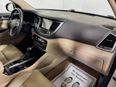 Used 2018  Hyundai Tucson 4d SUV FWD SEL Plus at Graham Auto Mall near Mansfield&comma; OH