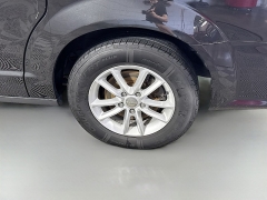 Used 2019  Dodge Grand Caravan 4d Wagon SXT at Graham Auto Mall near Mansfield&comma; OH