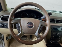 Used 2007  GMC Yukon 4d SUV 4WD SLT-1 at Graham Auto Mall near Mansfield, OH