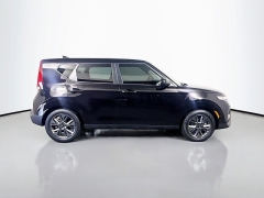 Used 2020  Kia Soul 4d Hatchback EX at Dutro Auto near Zanesville&comma; OH