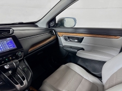 Used 2020  Honda CR-V 4d SUV AWD Touring at Graham Auto Mall near Mansfield&comma; OH