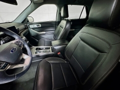 Used 2022  Ford Explorer Limited 4WD at Dutro Auto near Zanesville, OH