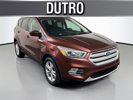 Used 2018 Ford Escape 4d SUV 4WD SEL at Dutro Ford Lincoln Nissan near Zanesville, OH