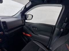 Used 2023  Nissan Frontier Crew Cab 4x4 PRO-4X Auto at Graham Auto Mall near Mansfield&comma; OH