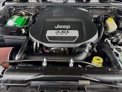 Used 2013  Jeep Wrangler 2d Convertible Sahara at Graham Auto Mall near Mansfield&comma; OH